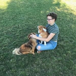 Meet your Posher, Emma